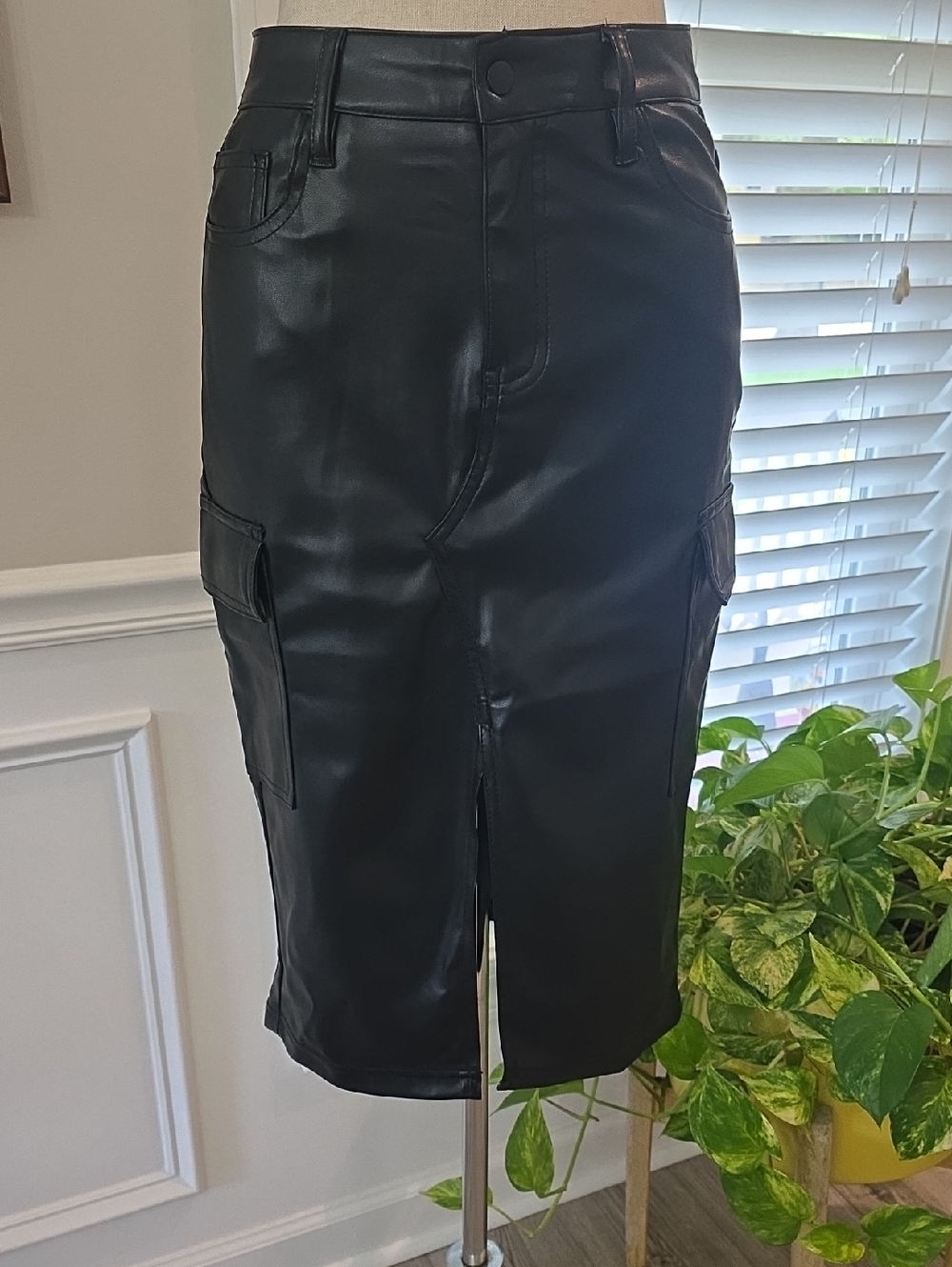Black Faux Leather Pencil Skirt with Cargo Pockets